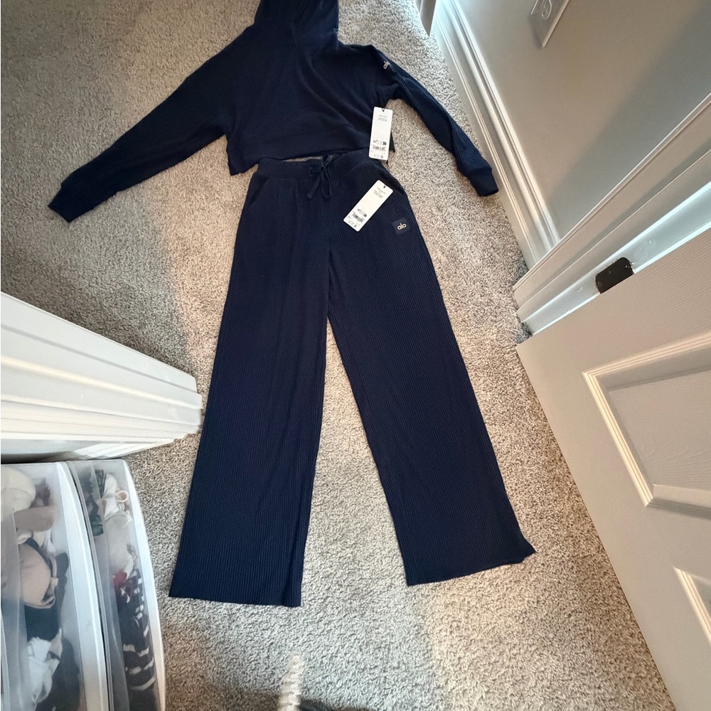 ALO Yoga Navy Wide Leg Pants